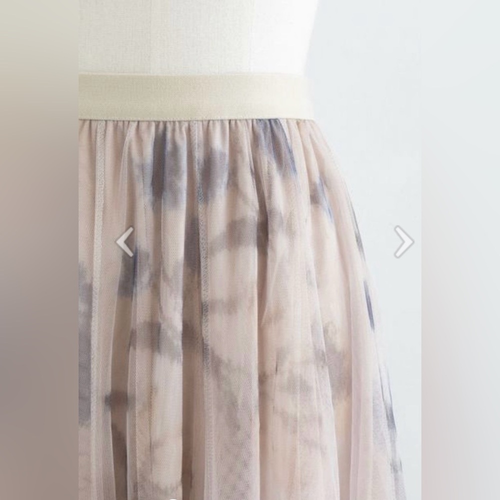 Chicwish Lilac Wrap Sweater & Floral Inky Tulle Midi Skirt Set Size M/L - Picture 4 of 16